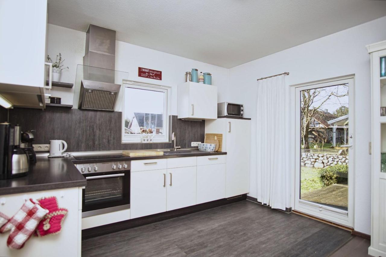 Komfortables Haus Mit Kamin, Sauna, Garten, Terrasse - Ferienhaus Sternschnuppe Вік-ауф-Рюґен Екстер'єр фото