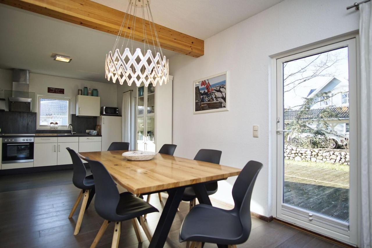 Komfortables Haus Mit Kamin, Sauna, Garten, Terrasse - Ferienhaus Sternschnuppe Вік-ауф-Рюґен Екстер'єр фото