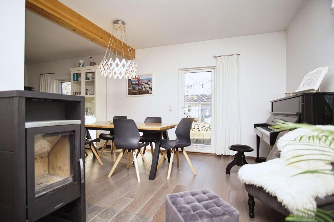 Komfortables Haus Mit Kamin, Sauna, Garten, Terrasse - Ferienhaus Sternschnuppe Вік-ауф-Рюґен Екстер'єр фото